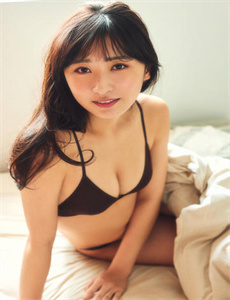 《一个人看的小说在线观看免费》