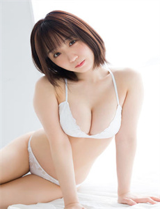 《边吃奶边日》