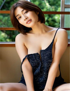 《男人女人做爰视频》