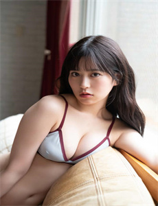 《小鹤多姨》